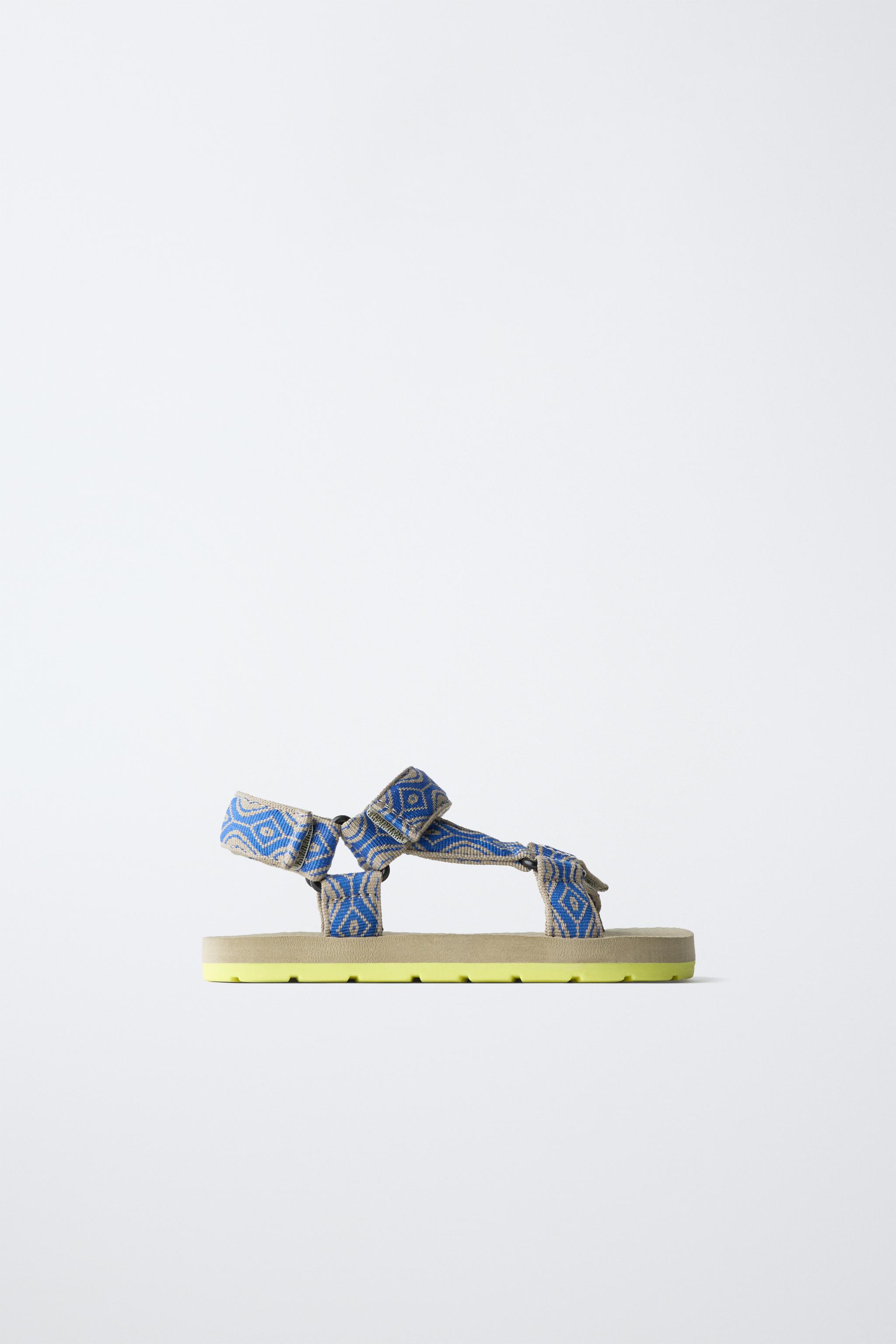 TECHNICAL SANDALS